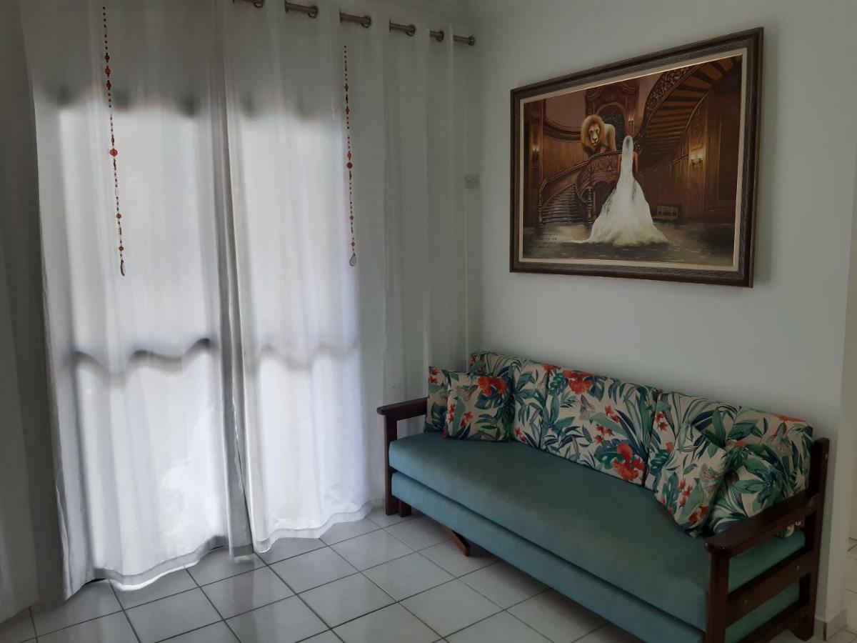 Apartamento Douglas Buzzo * Ubatuba